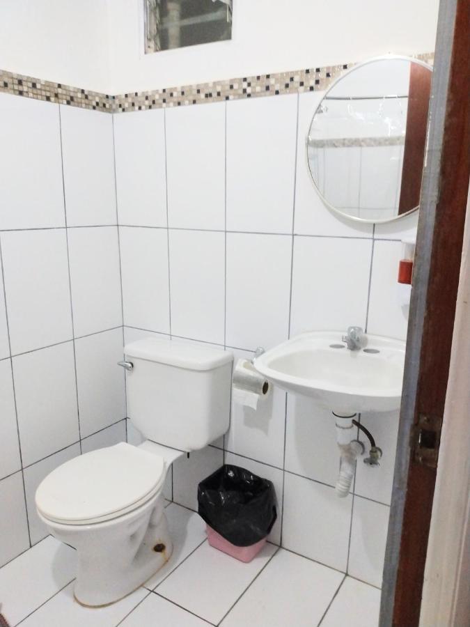 יקו Buena Nota Hostel מראה חיצוני תמונה
