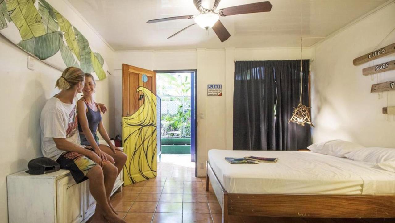 יקו Buena Nota Hostel מראה חיצוני תמונה