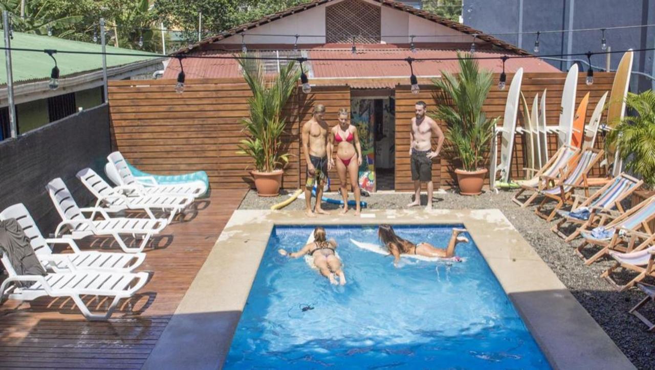 יקו Buena Nota Hostel מראה חיצוני תמונה
