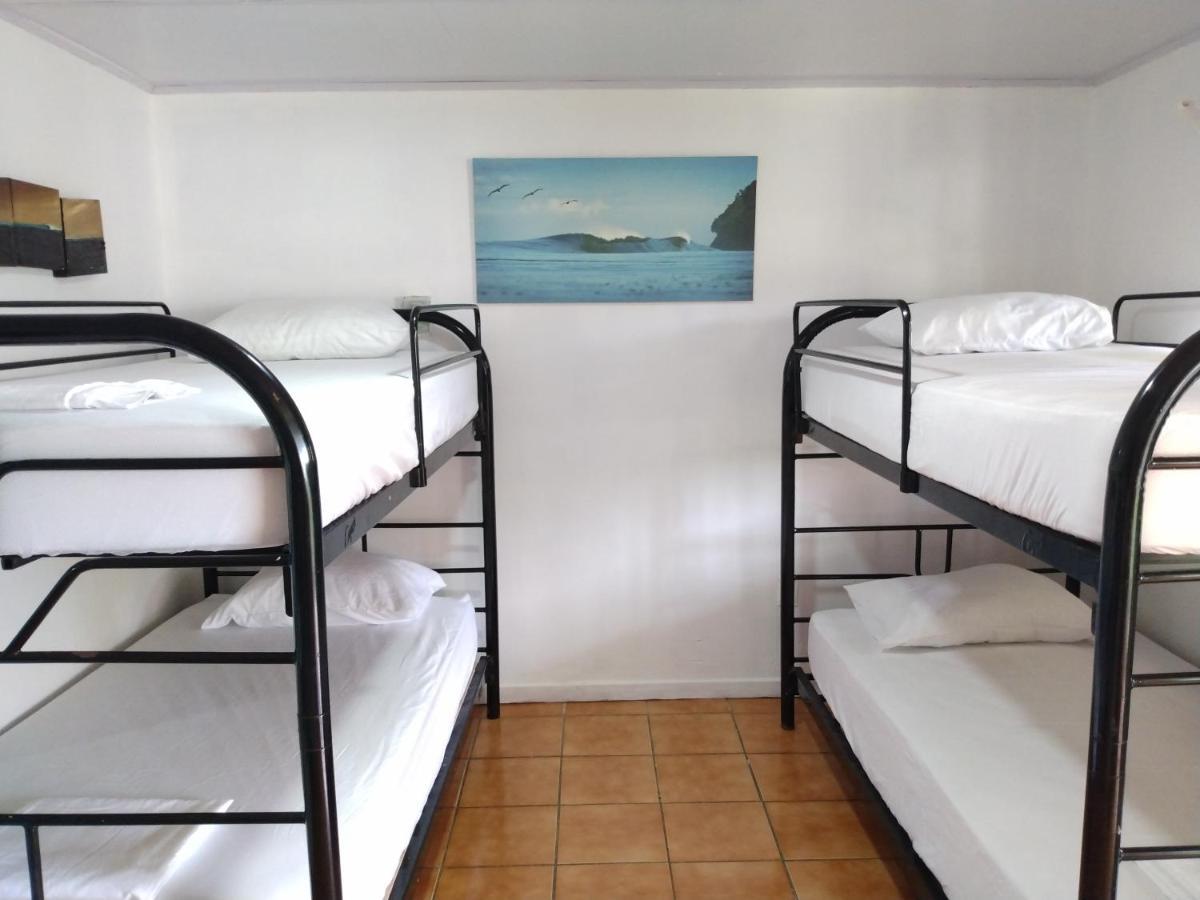 יקו Buena Nota Hostel מראה חיצוני תמונה
