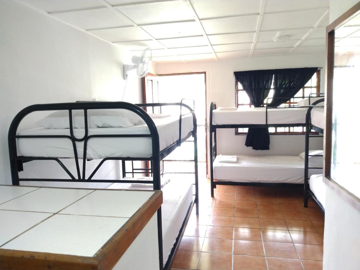 יקו Buena Nota Hostel מראה חיצוני תמונה